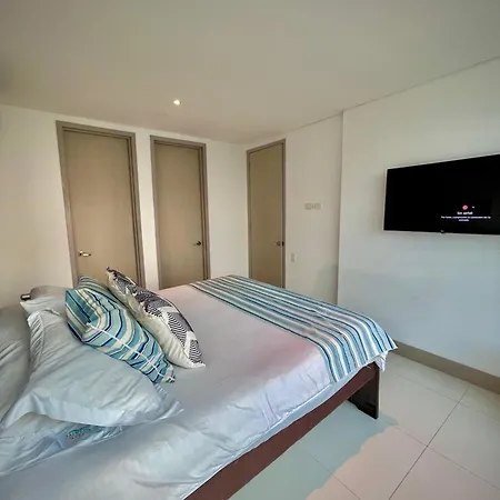 Beachfront 21 Apartment Cartagena